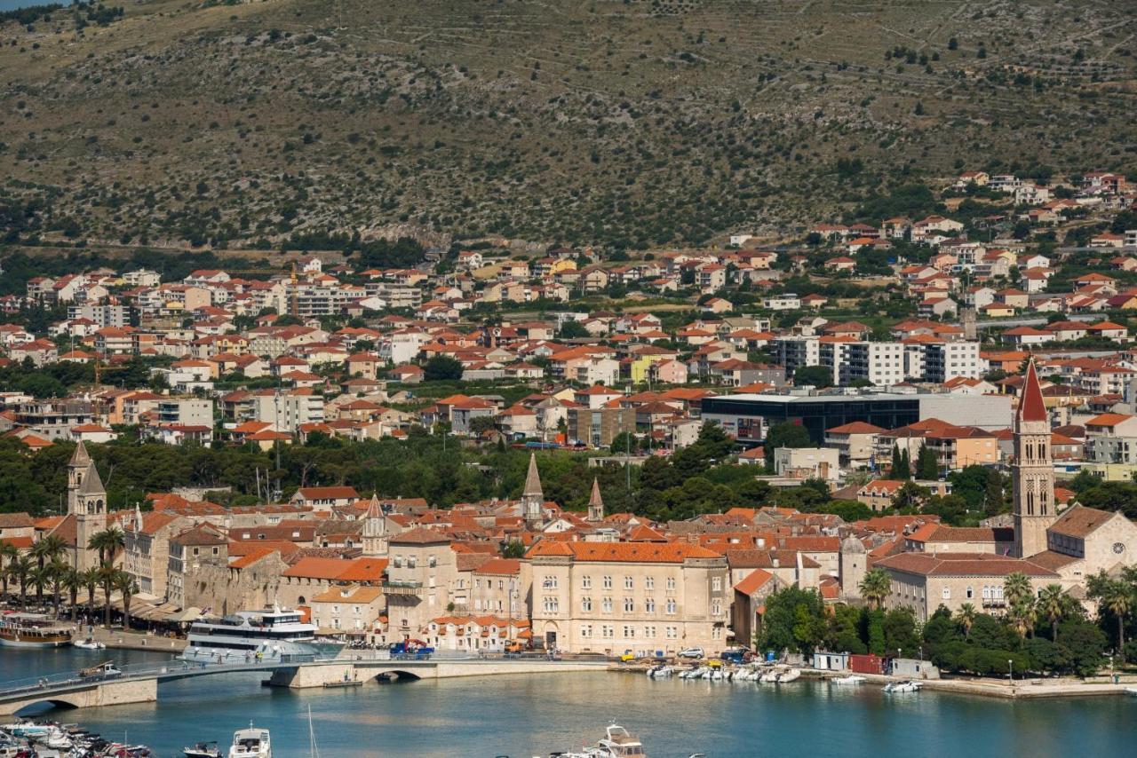Ferienwohnung View Of Trogir Exterior foto